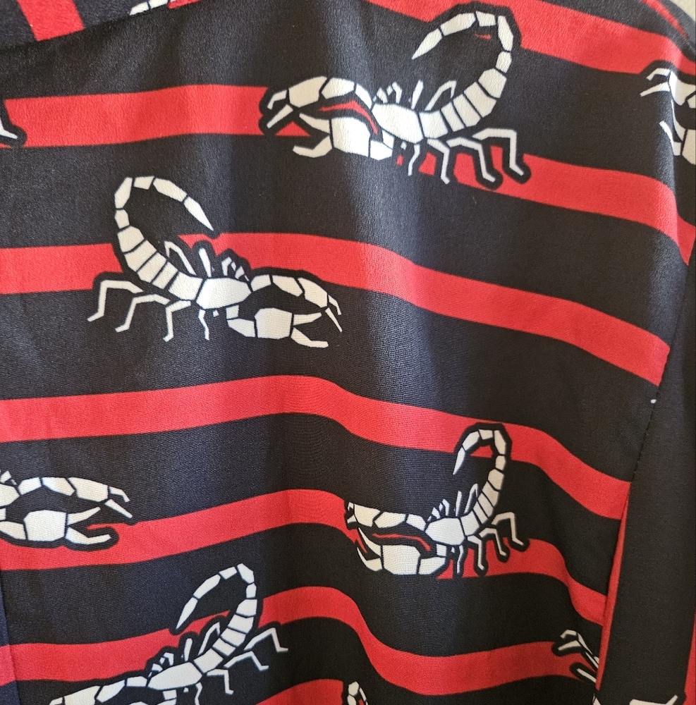 Eloquii Tie Front Scorpion Blouse - Picture 8 of 8